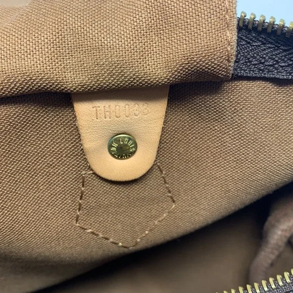 authentic Louis Vuitton Hand Bag Speedy 30 tote bag - Picture 10 of 16